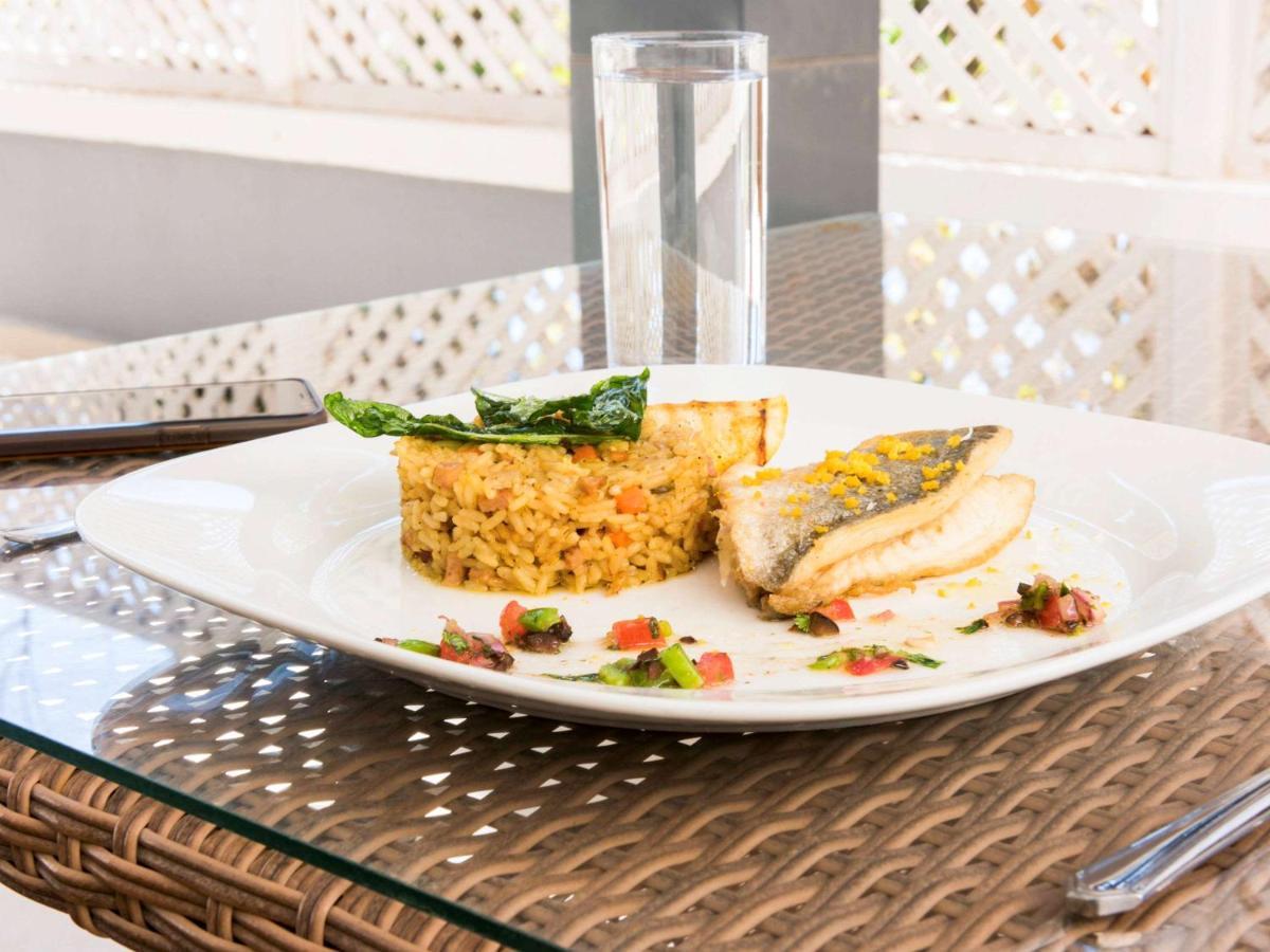 Ibis Oran Les Falaises 외부 사진