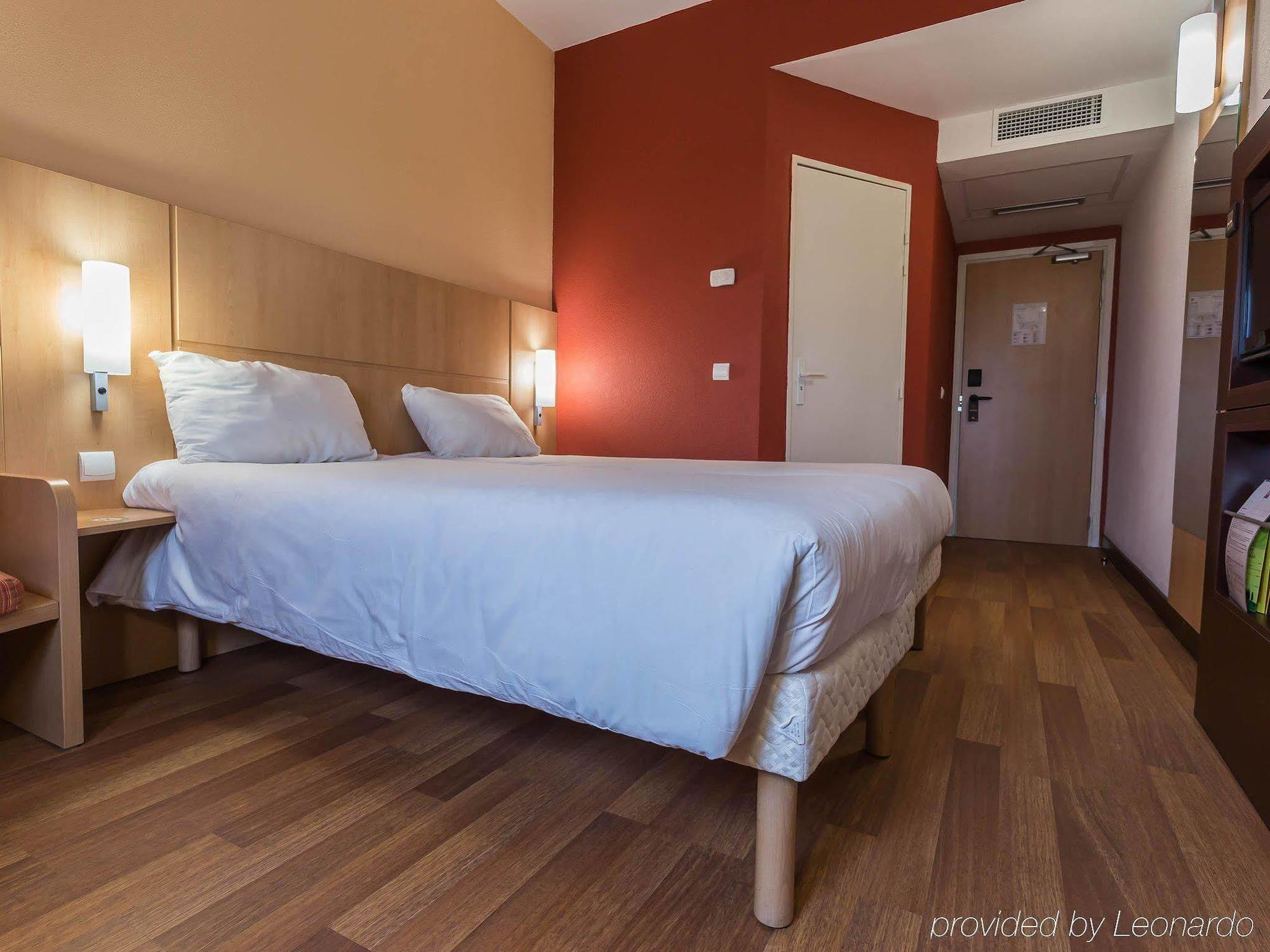 Ibis Oran Les Falaises 외부 사진