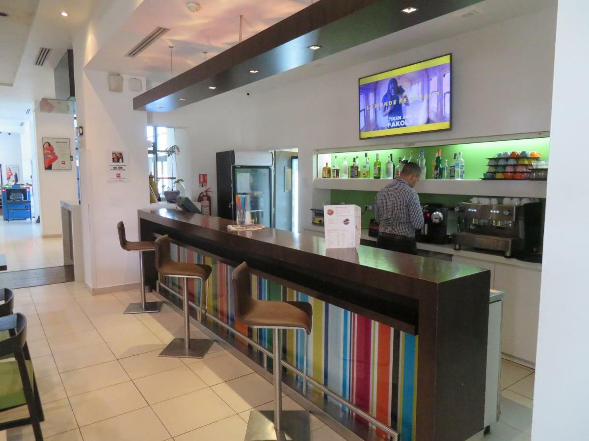 Ibis Oran Les Falaises 외부 사진